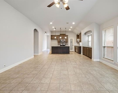 4228 Sweet Clover Lane - Photo Thumbnail 19