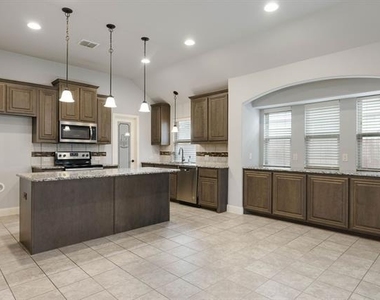 4228 Sweet Clover Lane - Photo Thumbnail 12