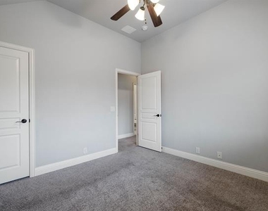4228 Sweet Clover Lane - Photo Thumbnail 30