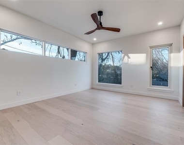 3821 Beechwood Lane - Photo Thumbnail 22