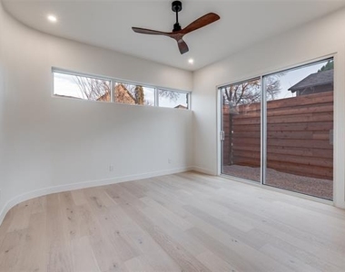 3821 Beechwood Lane - Photo Thumbnail 14