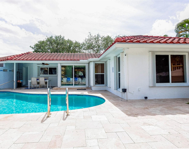 1240 Sw 13th Circle - Photo Thumbnail 29