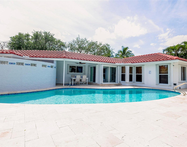1240 Sw 13th Circle - Photo Thumbnail 30