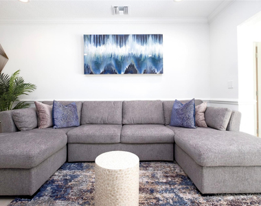 1240 Sw 13th Circle - Photo Thumbnail 1