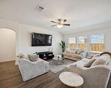 9729 Gooseneck Drive - Photo Thumbnail 1