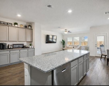 9729 Gooseneck Drive - Photo Thumbnail 3