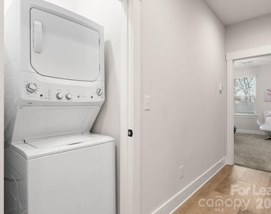 648 W End Drive - Photo Thumbnail 35