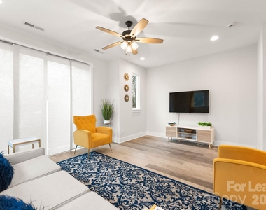 648 W End Drive - Photo Thumbnail 27