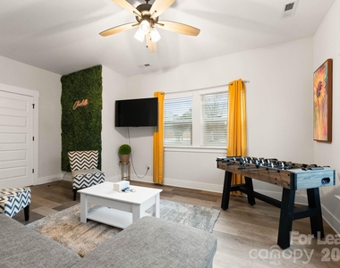 648 W End Drive - Photo Thumbnail 7