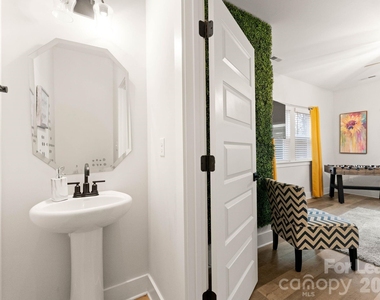 648 W End Drive - Photo Thumbnail 12