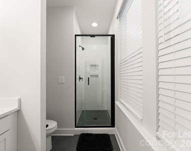 648 W End Drive - Photo Thumbnail 33
