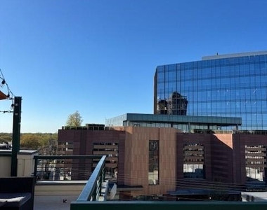 115 E Park Avenue - Photo Thumbnail 4