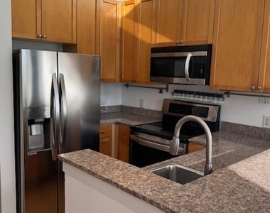 115 E Park Avenue - Photo Thumbnail 15