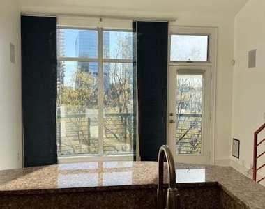 115 E Park Avenue - Photo Thumbnail 17
