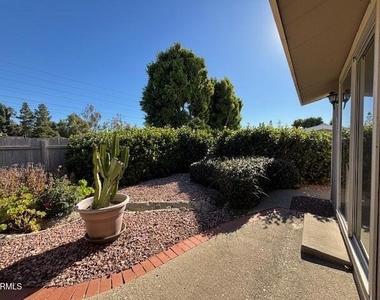 1220 Johnson Drive - Photo Thumbnail 15