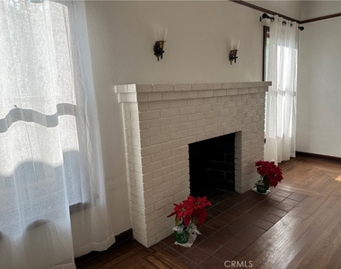 1054 N Euclid - Photo Thumbnail 19