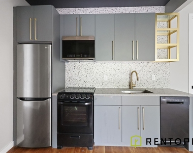 842 Flushing Avenue - Photo Thumbnail 3