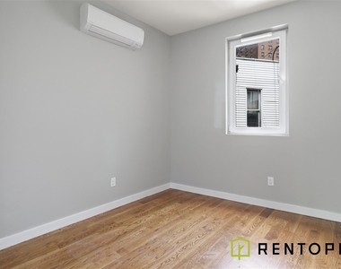 842 Flushing Avenue - Photo Thumbnail 7