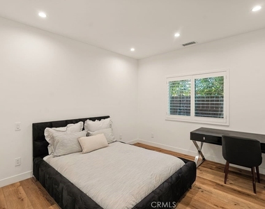 5332 Natick Ave. - Photo Thumbnail 10