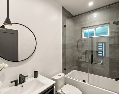 5332 Natick Ave. - Photo Thumbnail 11