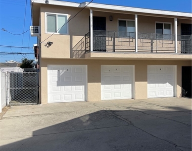 1707 W 81st - Photo Thumbnail 4