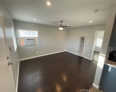 1707 W 81st - Photo Thumbnail 6