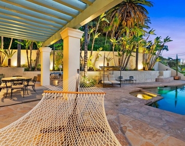 1368 Doheny Place - Photo Thumbnail 1