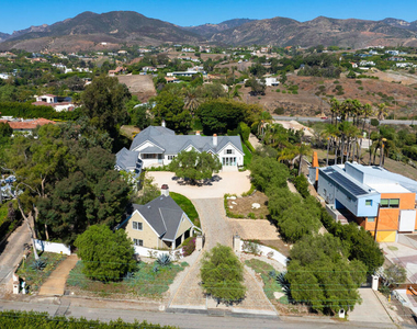 28861 Selfridge Drive - Photo Thumbnail 42