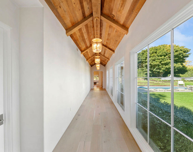 28861 Selfridge Drive - Photo Thumbnail 20