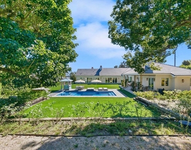 28861 Selfridge Drive - Photo Thumbnail 6