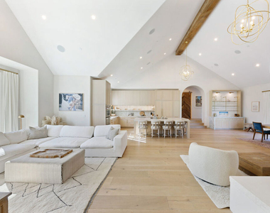 28861 Selfridge Drive - Photo Thumbnail 10