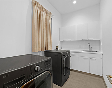 11200 Dona Lola Drive - Photo Thumbnail 14