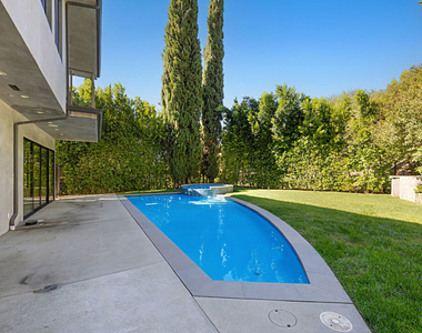 11200 Dona Lola Drive - Photo Thumbnail 33