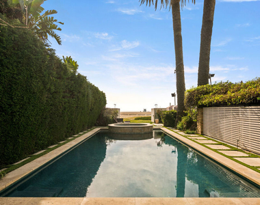 964 Palisades Beach Road - Photo Thumbnail 4