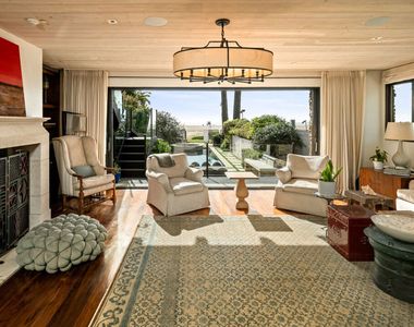 964 Palisades Beach Road - Photo Thumbnail 6