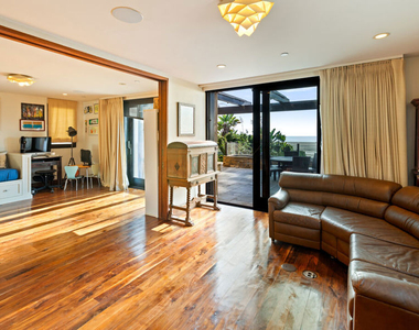 964 Palisades Beach Road - Photo Thumbnail 31