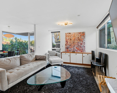6127 Glen Tower Street - Photo Thumbnail 13