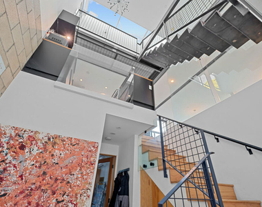 6127 Glen Tower Street - Photo Thumbnail 6