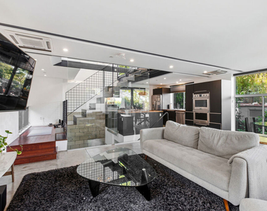 6127 Glen Tower Street - Photo Thumbnail 12