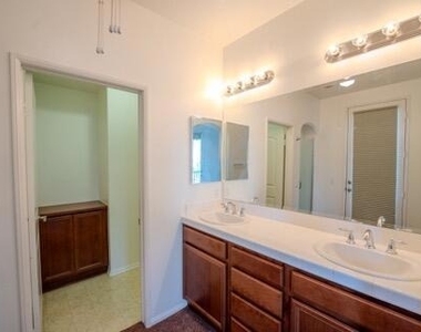 245 Paseo Gregario - Photo Thumbnail 41