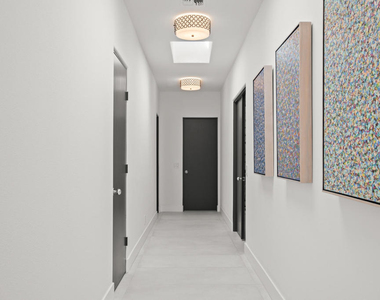 407 Desert Holly Drive - Photo Thumbnail 15