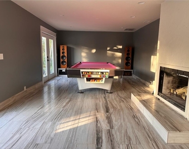 4332 145th Avenue N - Photo Thumbnail 9
