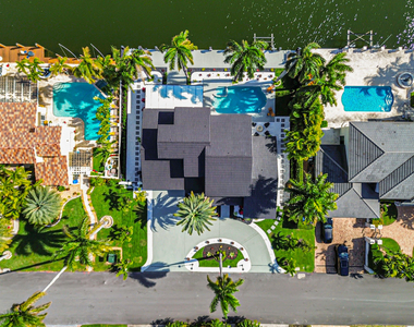 516 Royal Plaza Drive - Photo Thumbnail 3