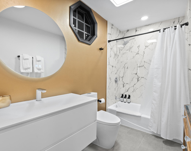 516 Royal Plaza Drive - Photo Thumbnail 14