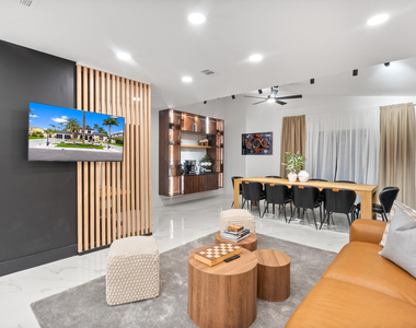 516 Royal Plaza Drive - Photo Thumbnail 35
