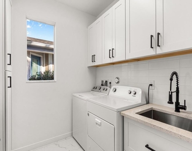 11828 Sw Lyra Drive - Photo Thumbnail 17