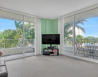 700 E Boynton Beach Boulevard - Photo Thumbnail 13