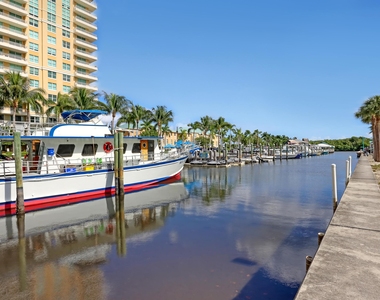 700 E Boynton Beach Boulevard - Photo Thumbnail 16