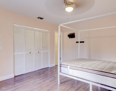 4782 Sunny Palm Circle - Photo Thumbnail 25