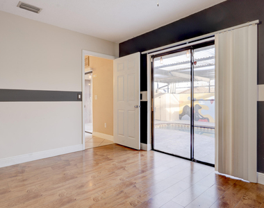 4782 Sunny Palm Circle - Photo Thumbnail 32